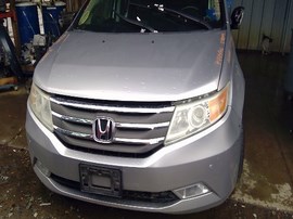 2012 HONDA ODYSSEY, SILVER, TOURING, 3.5L, AT, FWD.  A25070